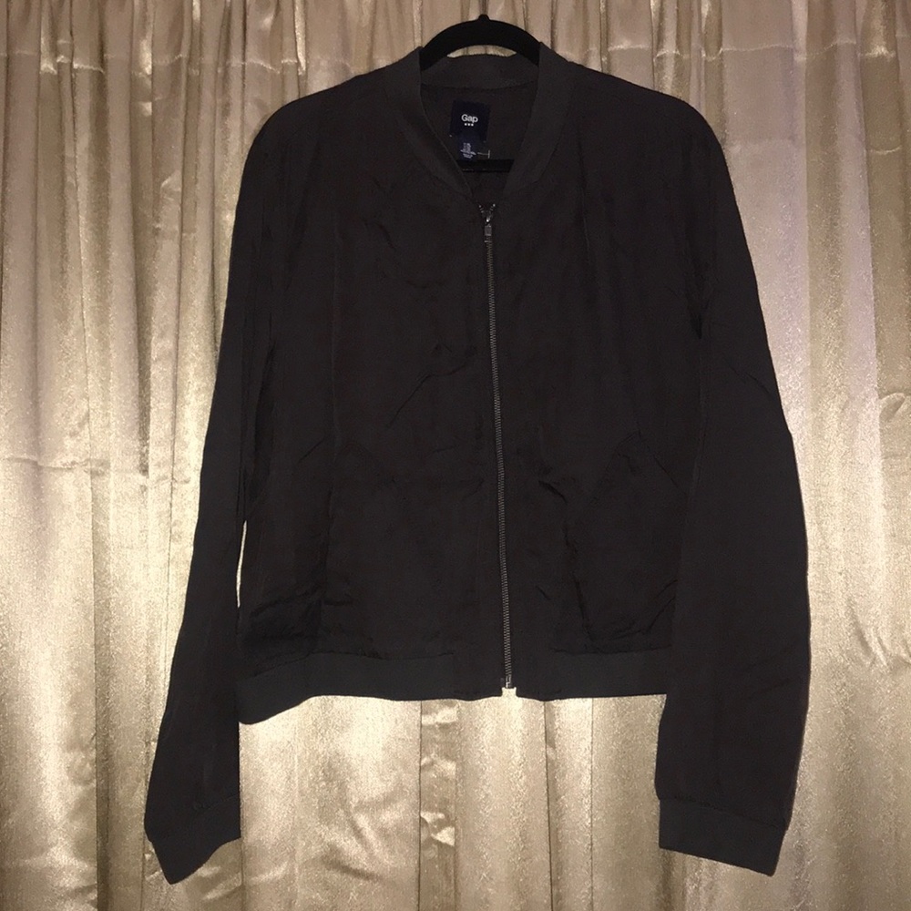 NWOT Gap Bomber jacket in Grey